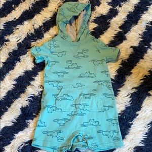 Hooded hippo romper